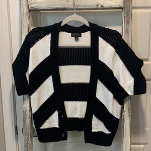 Like new crop sweater 🌾